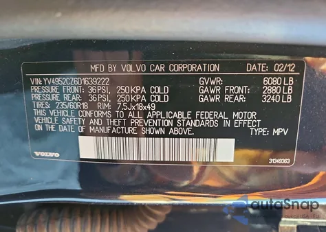 2013 Volvo Xc90 3.2 z USA, uszkodzony, nr VIN YV4952CZ6D1639222